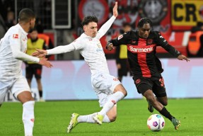 开元官网-包含离谱！多特蒙德手感冰凉备战NBA总决赛里昂赛前绝杀压哨，波尔图围绕德国杯战术微调的词条